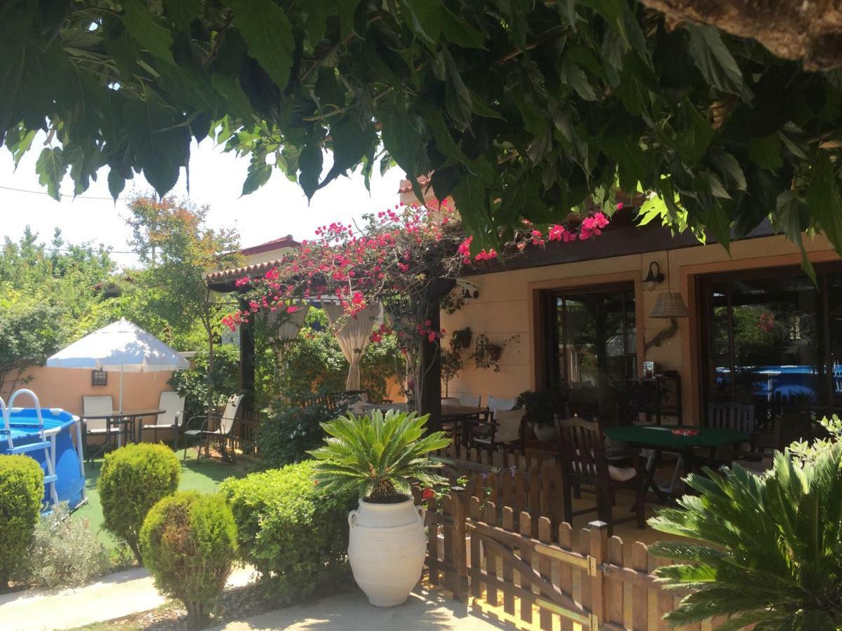 Rafina Great Feeling Villa 외부 사진
