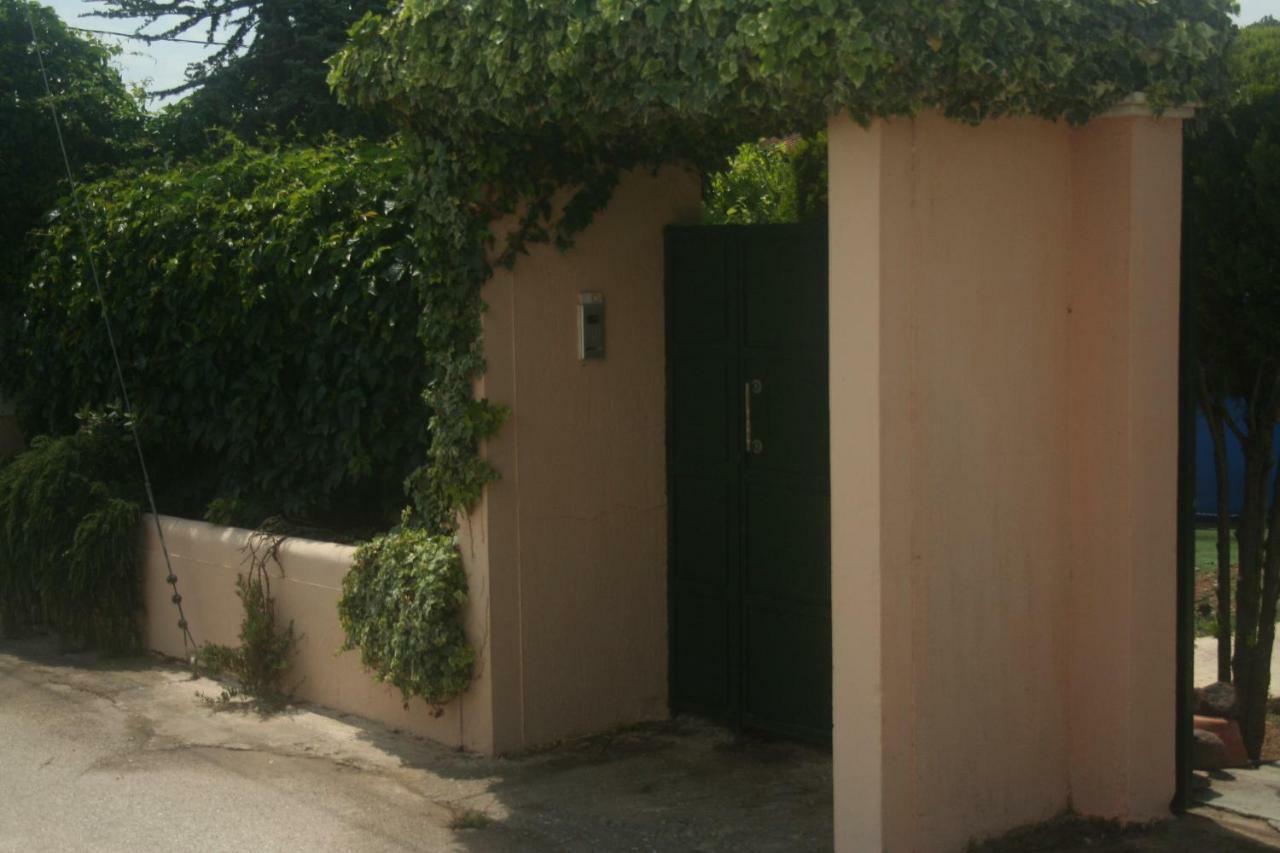 Rafina Great Feeling Villa 외부 사진