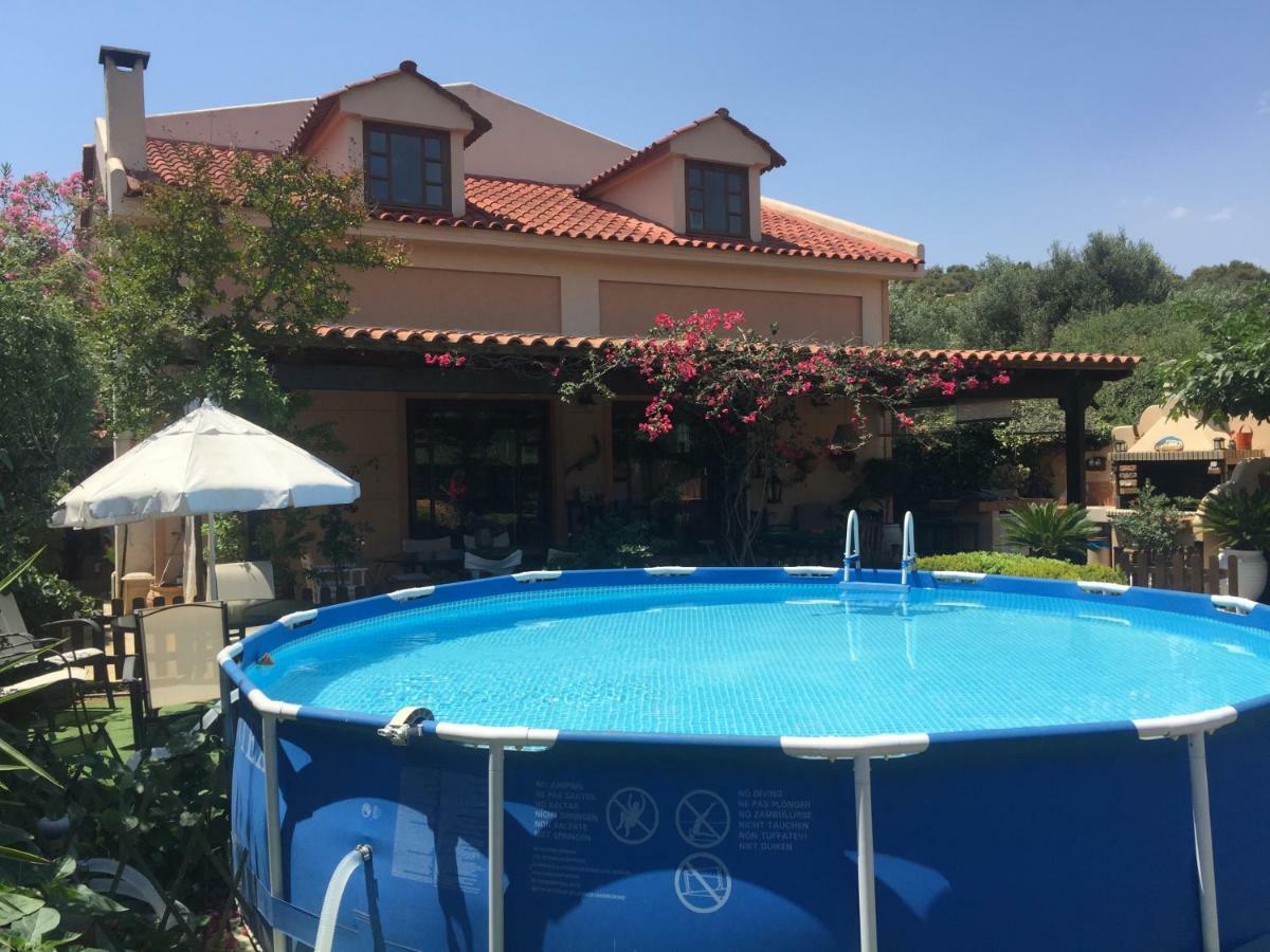 Rafina Great Feeling Villa 외부 사진